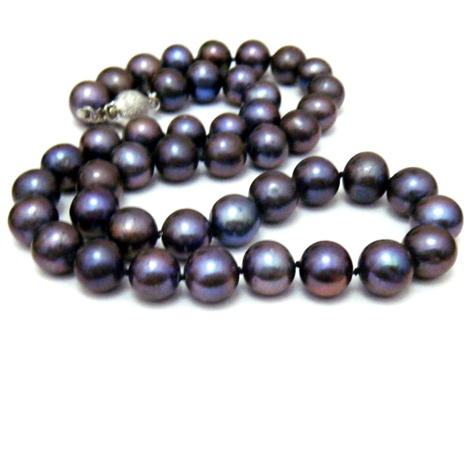 Blue and Aubergine 9.4-9.7mm Round Pearls Necklace
